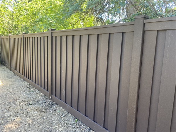 Top Benefits of Installing a Privacy Fence